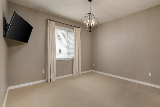 $525,000 | 200 Manufacturers Road, Unit 339, Chattanooga, TN 37405