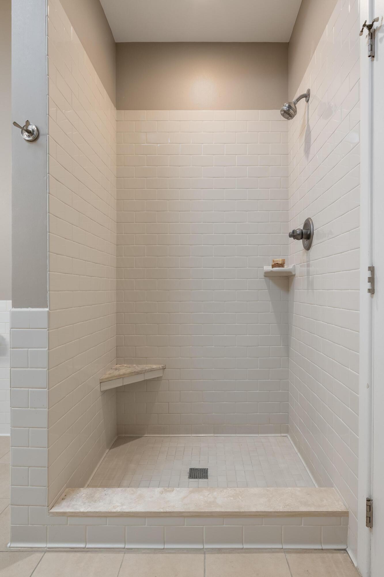 200 Manufacturers Road, Unit 339 Chattanooga, TN 37405 - Photo 35 of 62 2026_01_January_200_Manufacturers_Rd_Uni