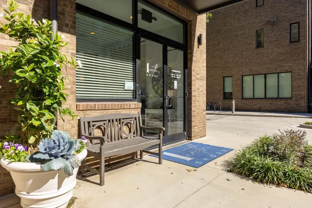 $525,000 | 200 Manufacturers Road, Unit 339, Chattanooga, TN 37405