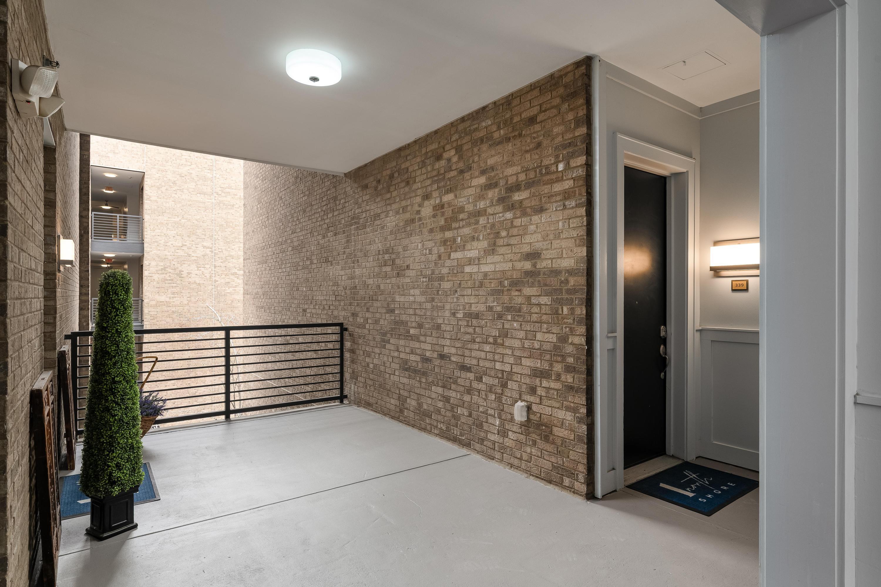 200 Manufacturers Road, Unit 339 Chattanooga, TN 37405 - Photo 6 of 62 2026_01_January_200_Manufacturers_Rd_Uni