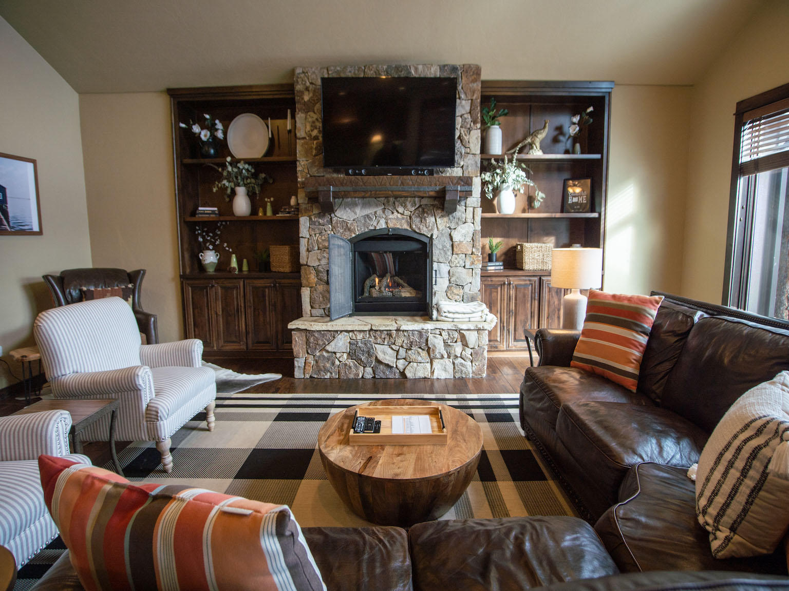 56558 Dancing Rock Loop Bend, OR 97707 - Photo 6 of 33 fireplace