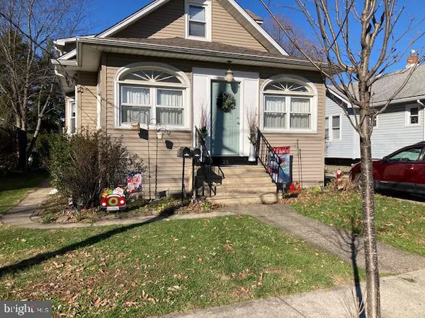 $1,395 | 23 East Greenwood Avenue, Oaklyn, NJ 08107