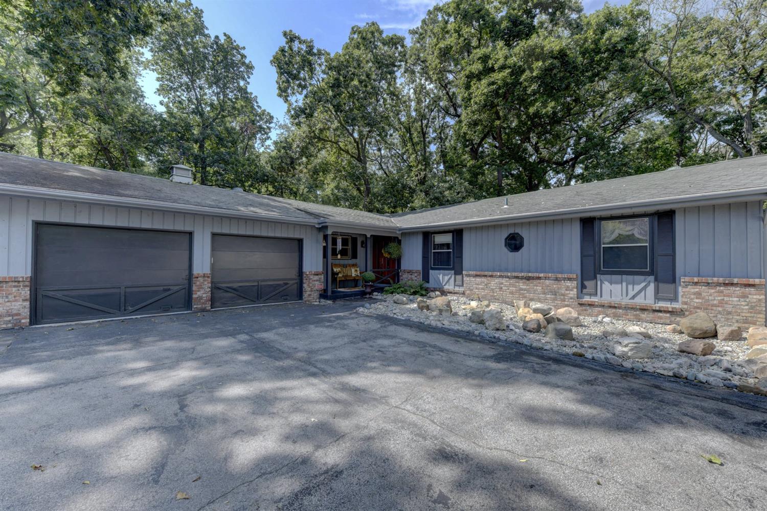 13714 Delaware Street Crown Point, IN 46307 - Photo 13 of 62 1500x1000