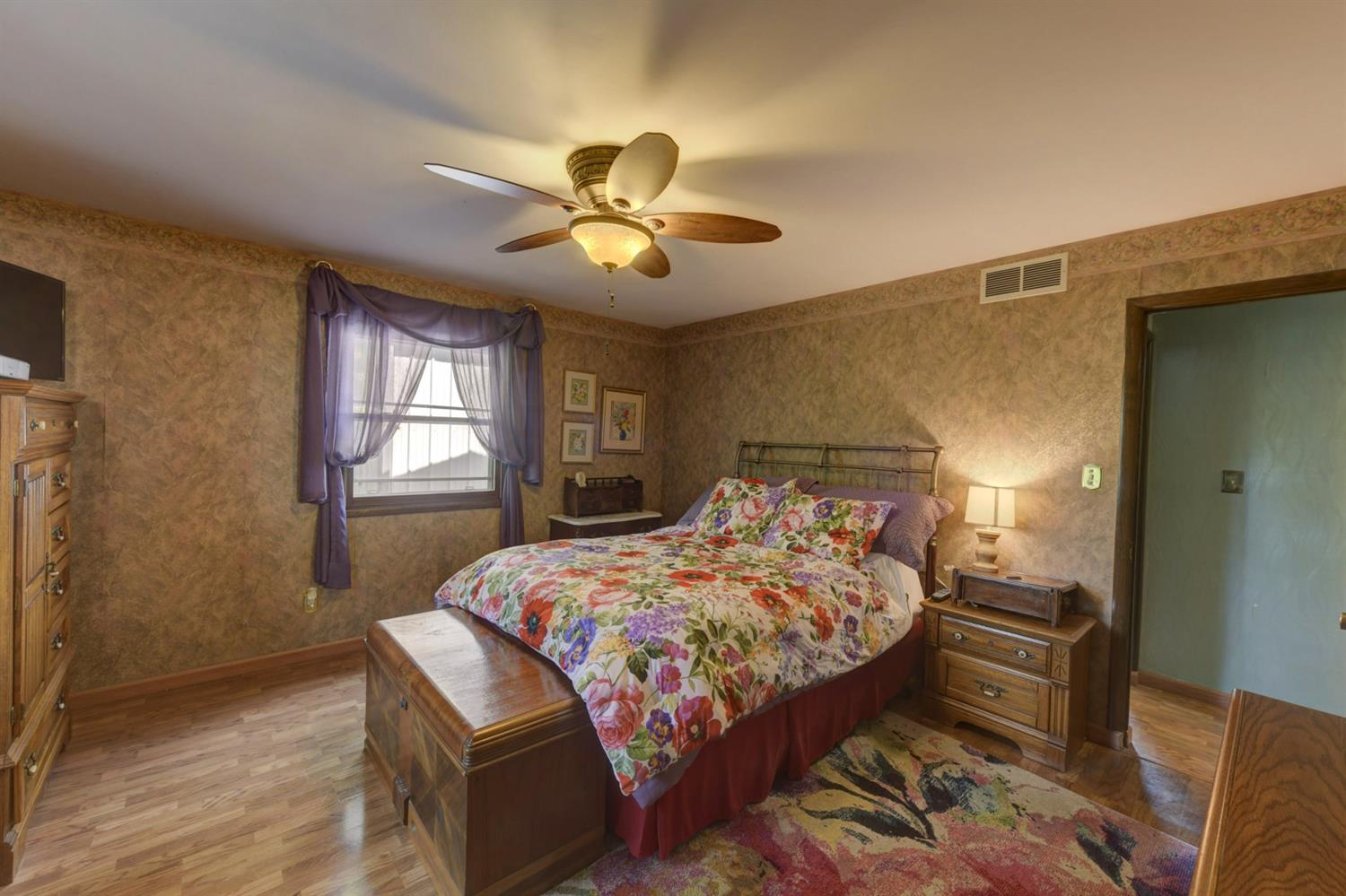 13714 Delaware Street Crown Point, IN 46307 - Photo 32 of 62 1500x999