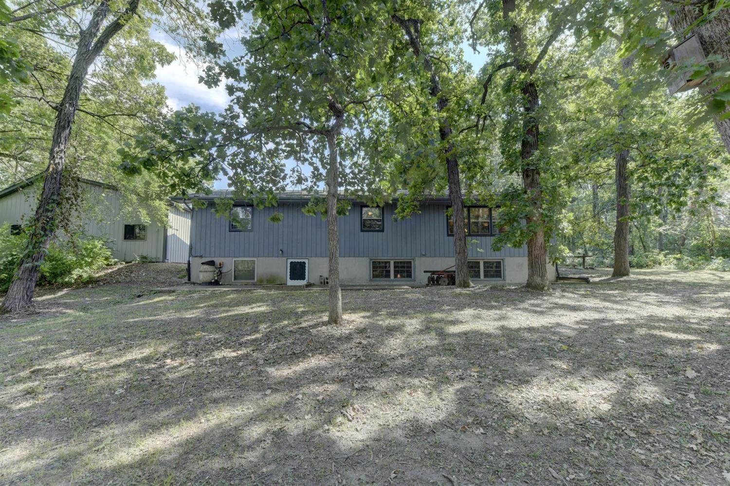 13714 Delaware Street Crown Point, IN 46307 - Photo 47 of 62 1500x999