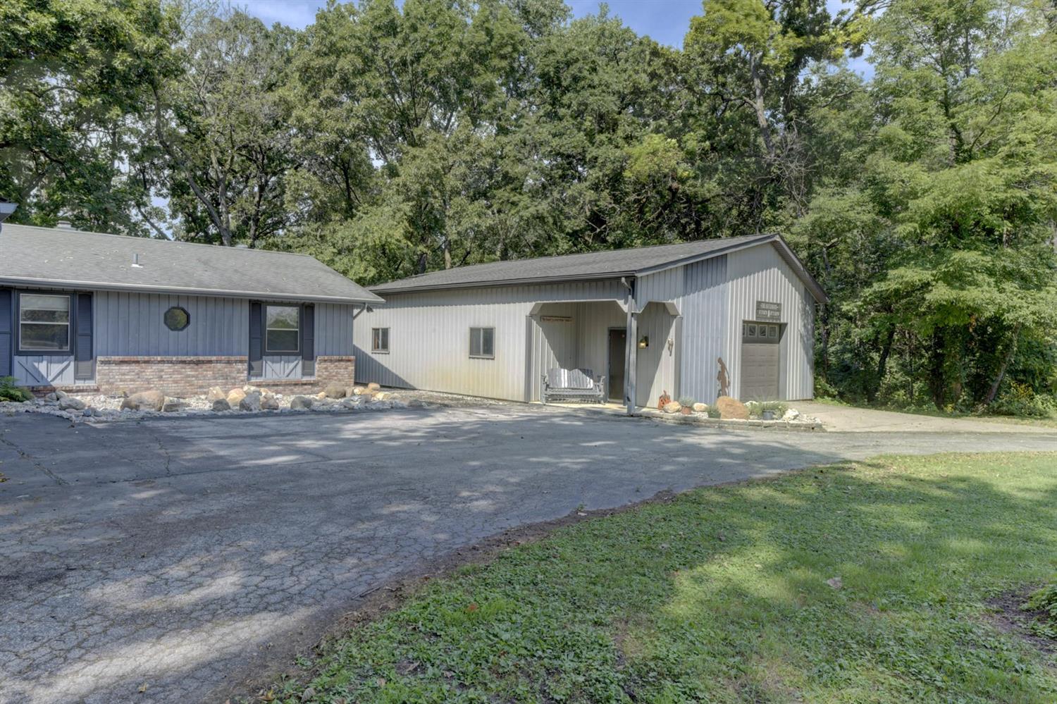 13714 Delaware Street Crown Point, IN 46307 - Photo 53 of 62 1500x999