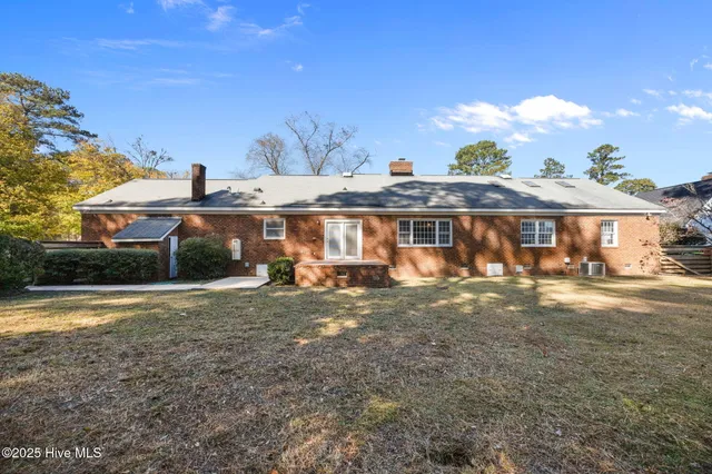 $247,500 | 3591 Hillcrest Drive, Farmville, NC 27828