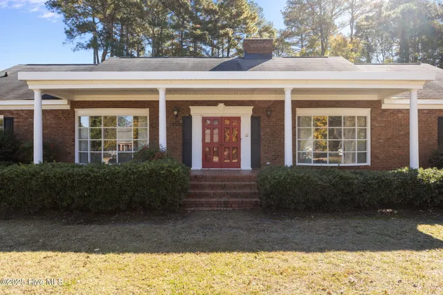 $247,500 | 3591 Hillcrest Drive, Farmville, NC 27828