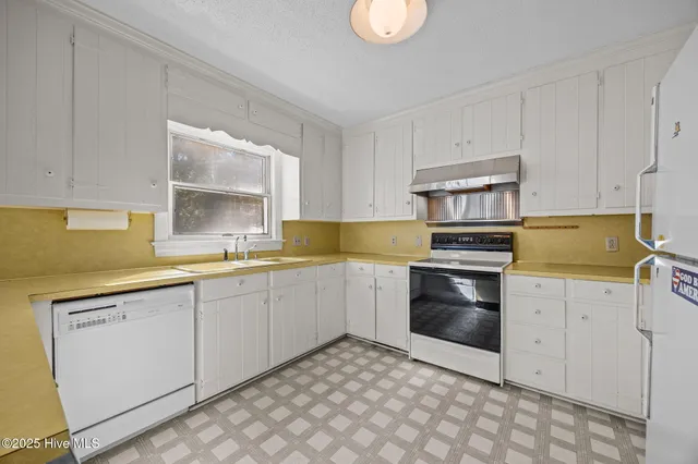 $247,500 | 3591 Hillcrest Drive, Farmville, NC 27828