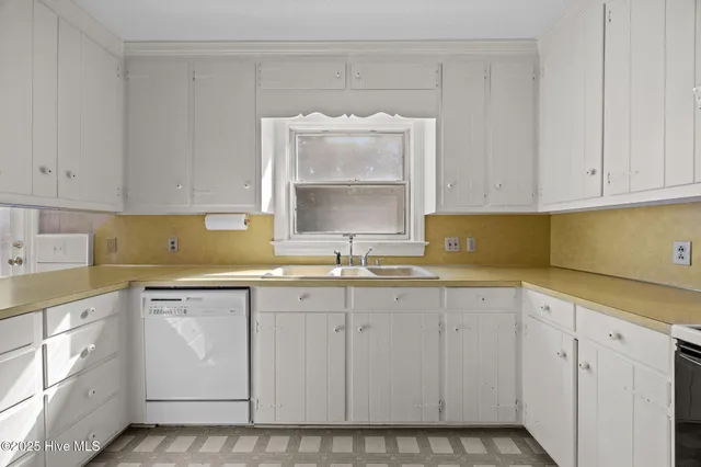 $247,500 | 3591 Hillcrest Drive, Farmville, NC 27828