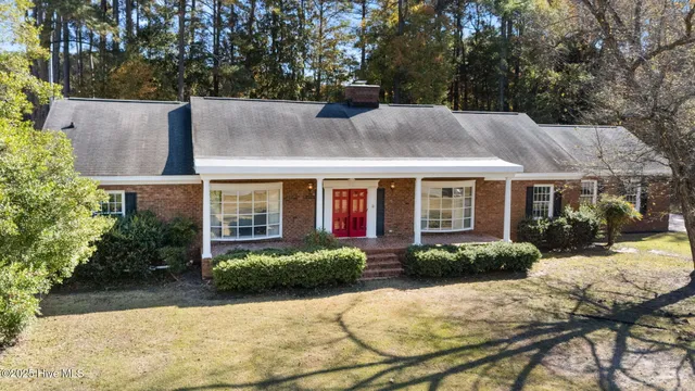 $247,500 | 3591 Hillcrest Drive, Farmville, NC 27828