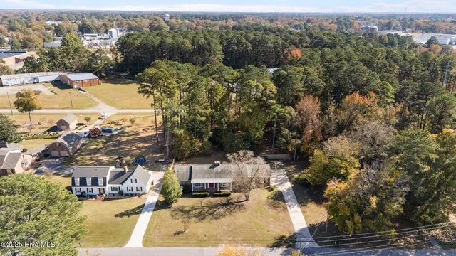 $247,500 | 3591 Hillcrest Drive, Farmville, NC 27828