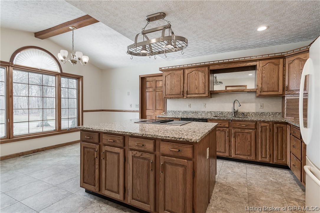 2424 Spickert Knob Road Floyds Knobs, IN 47119 - Photo 11 of 41