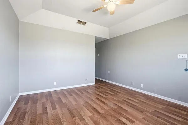 $1,800 | 2333 North Danville Drive, Abilene, TX 79603