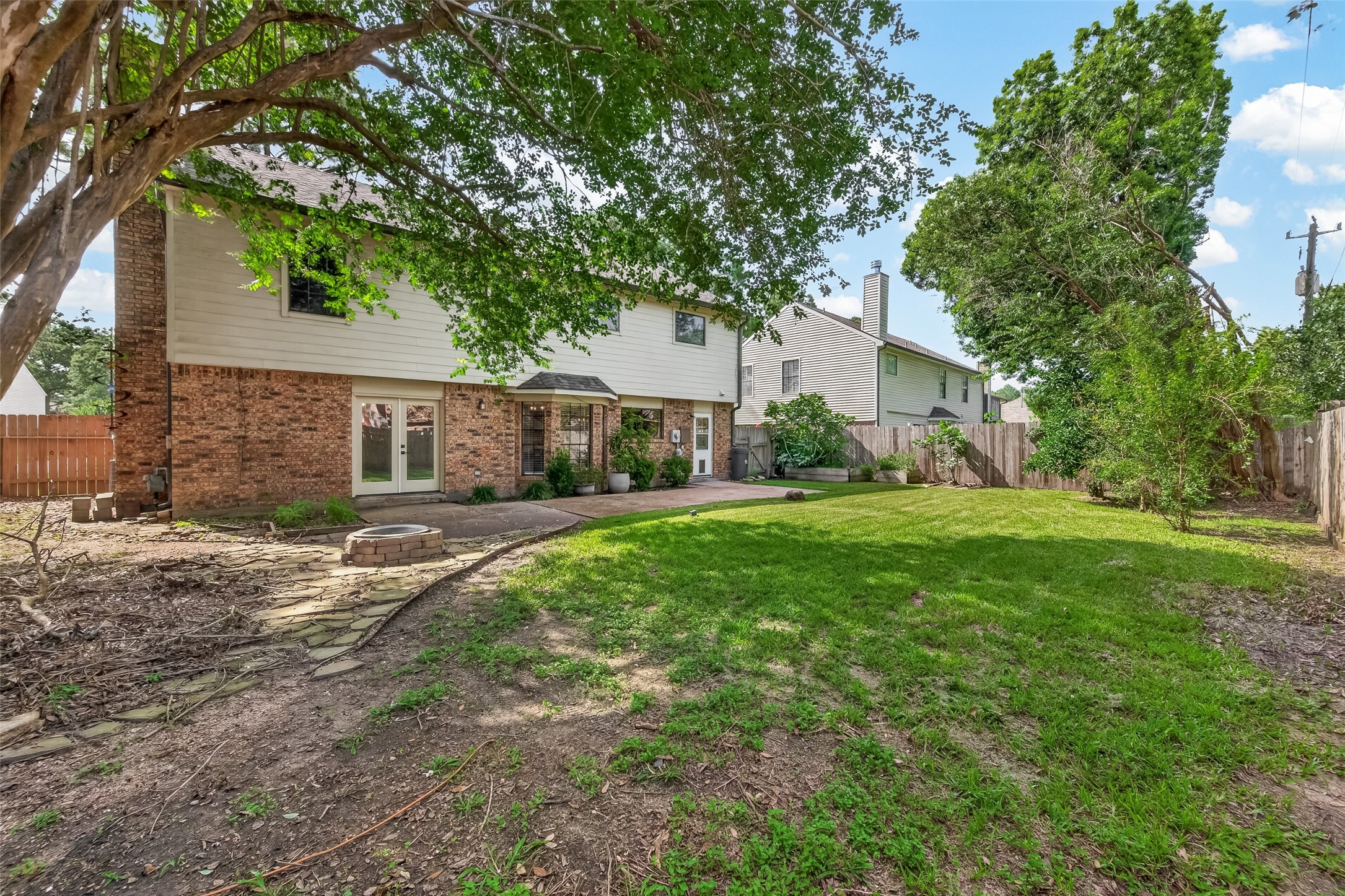 1030 Mabry Mill Road Houston, TX 77062 - Photo 42 of 45