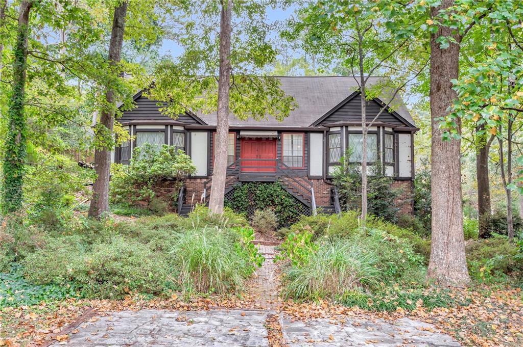 3956 White Oak Lane Southwest, Lilburn, GA 30047 Compass