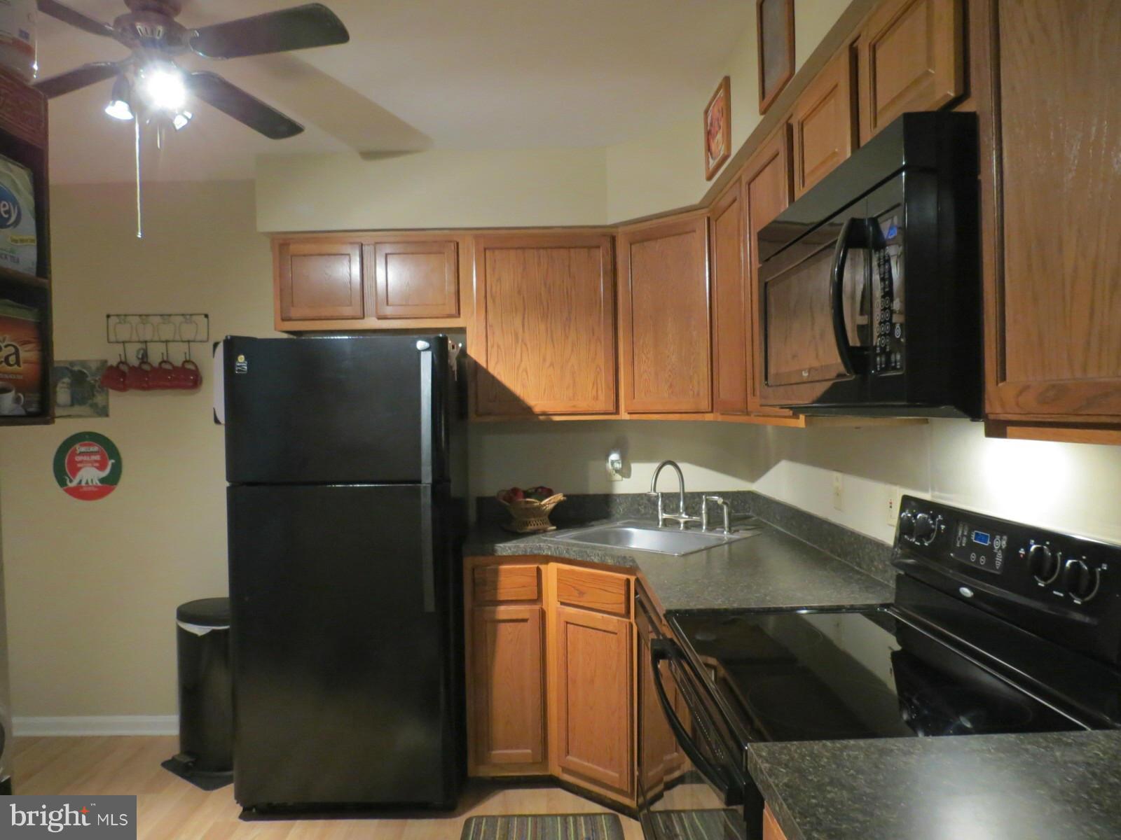 11920 Liberty Road, Unit 206B Frederick, MD 21701 - Photo 3 of 12 Kitchen