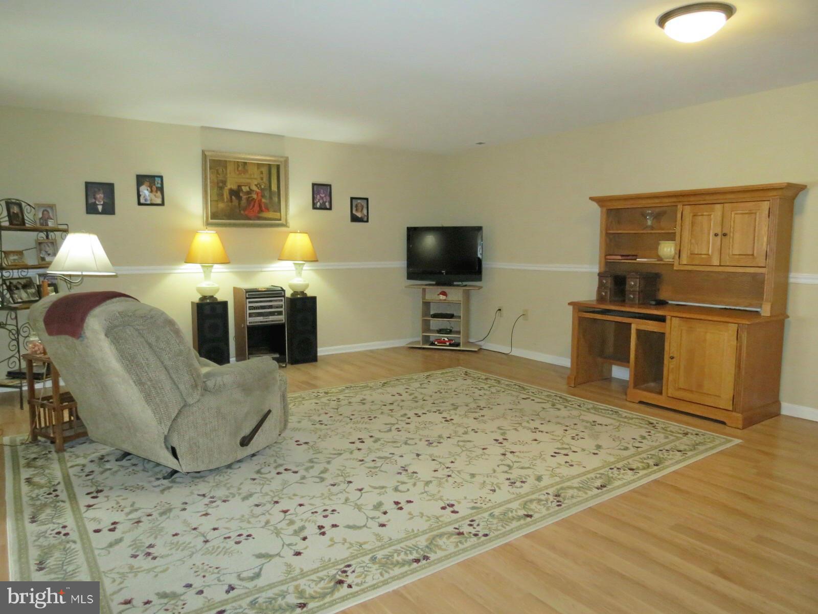 11920 Liberty Road, Unit 206B Frederick, MD 21701 - Photo 7 of 12 Living Room