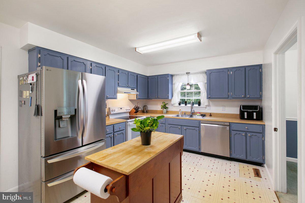 6716 River Road Manassas, VA 20111 - Photo 11 of 40