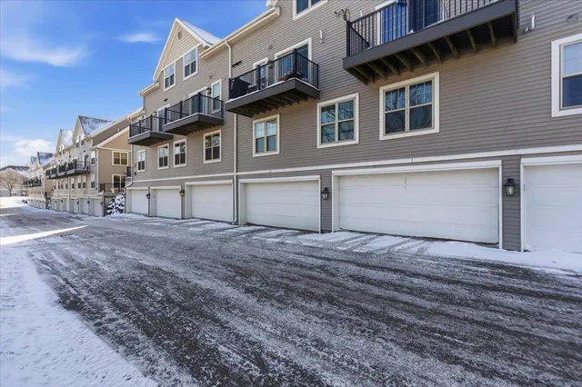 $300,000 | 3029 Stratton Way, Madison, WI 53719