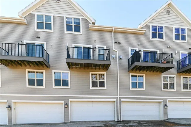 $300,000 | 3029 Stratton Way, Madison, WI 53719