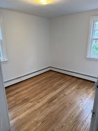 $2,950 | 28 A Chestnut Street, Unit A, Greenvale, NY 11548