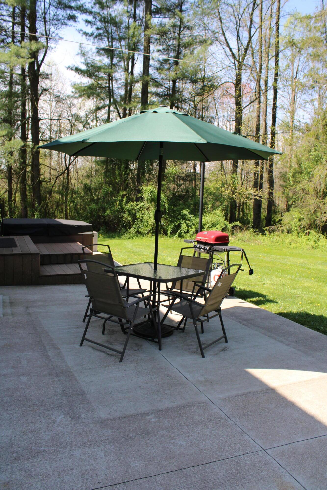 15191 Wollet Road Nelsonville, OH 45764 - Photo 23 of 27 Patio Table with 4 Chairs
