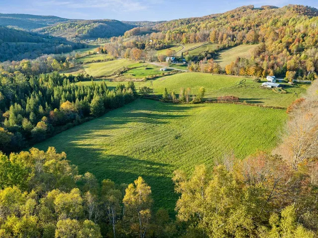 $110,000 | 223 Bobbinshop Road, Chelsea, VT 05038