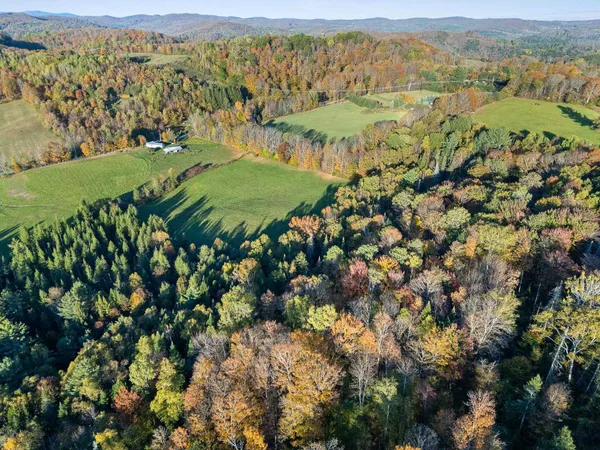 $99,000 | 223 Bobbinshop Road, Chelsea, VT 05038