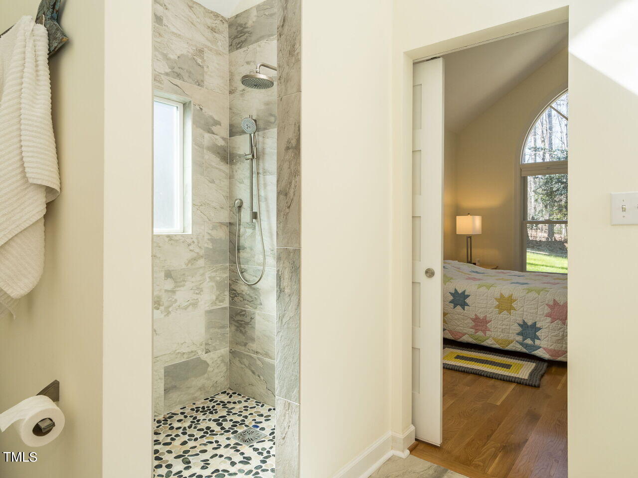 1048 Shadywood Lane Raleigh, NC 27603 - Photo 19 of 35 019-1280x960-primary-shower