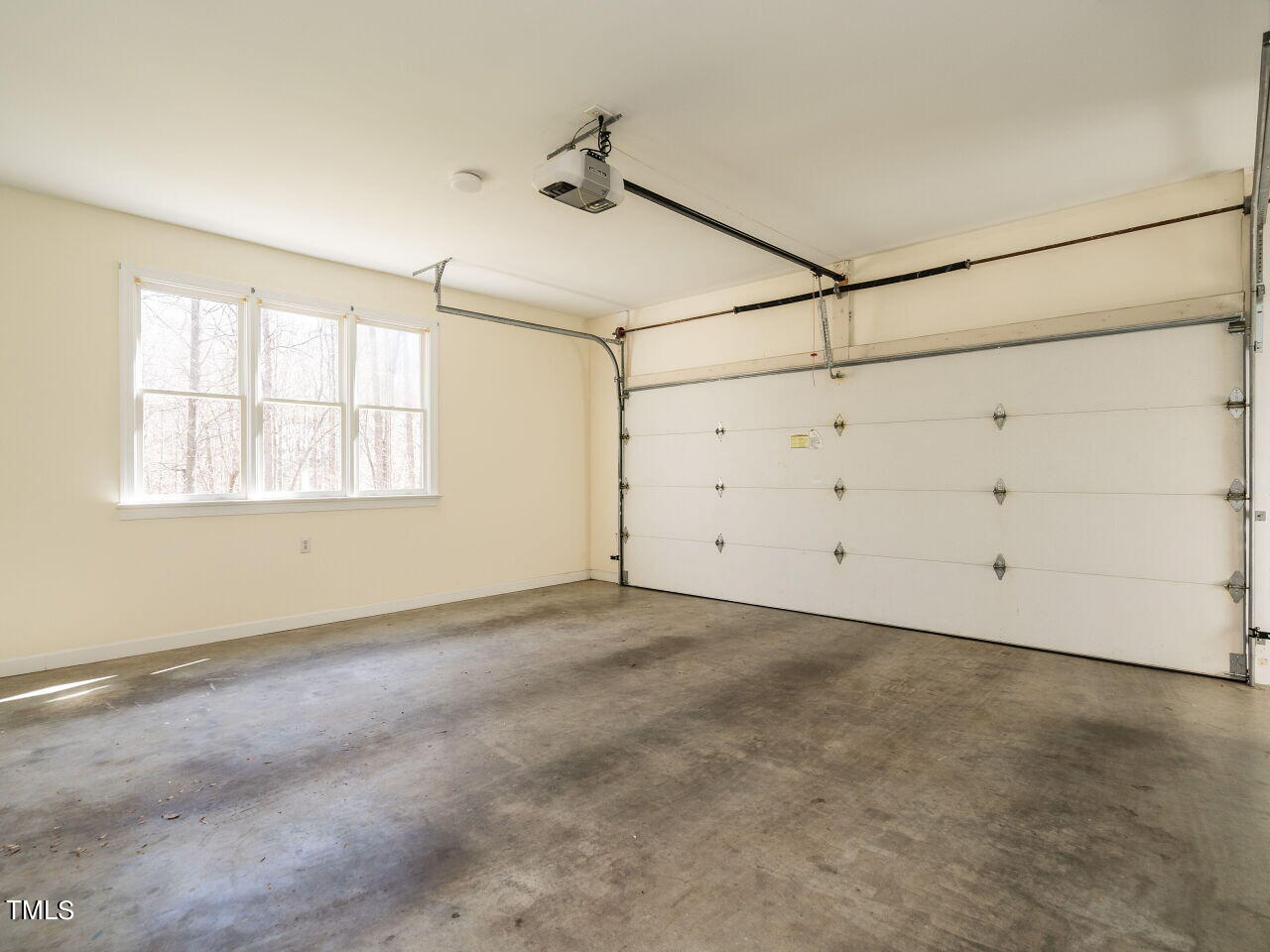 1048 Shadywood Lane Raleigh, NC 27603 - Photo 23 of 35