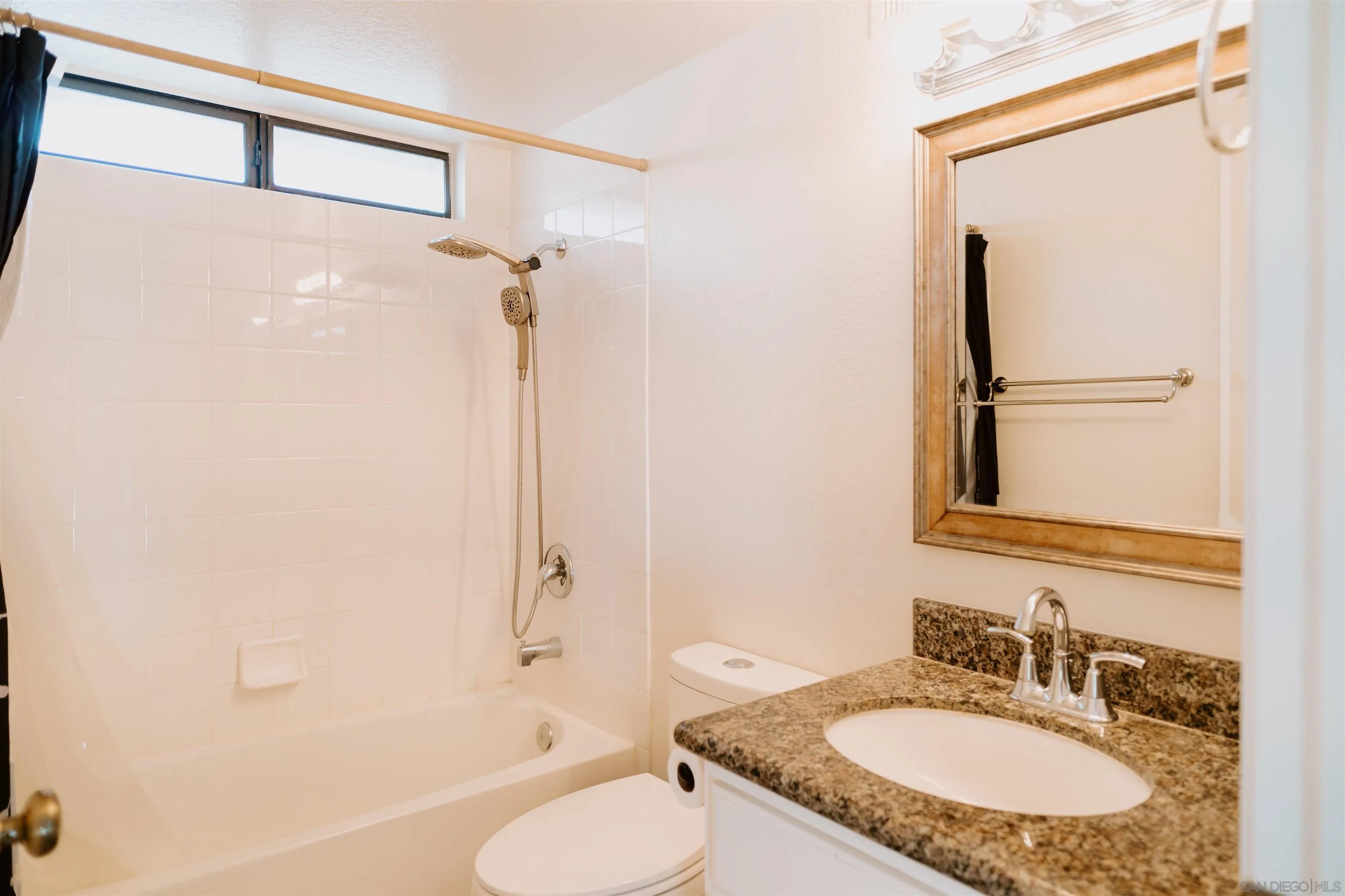 645 Paseo Rio Vista, CA 92081 - Photo 28 of 45