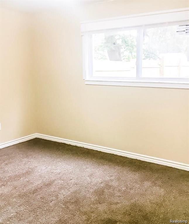 8090 Robson Street Detroit, MI 48228 - Photo 5 of 11