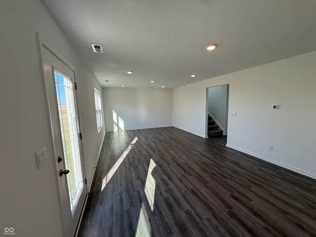 $295,900 | 11280 North Greenthread Drive, Monrovia, IN 46157