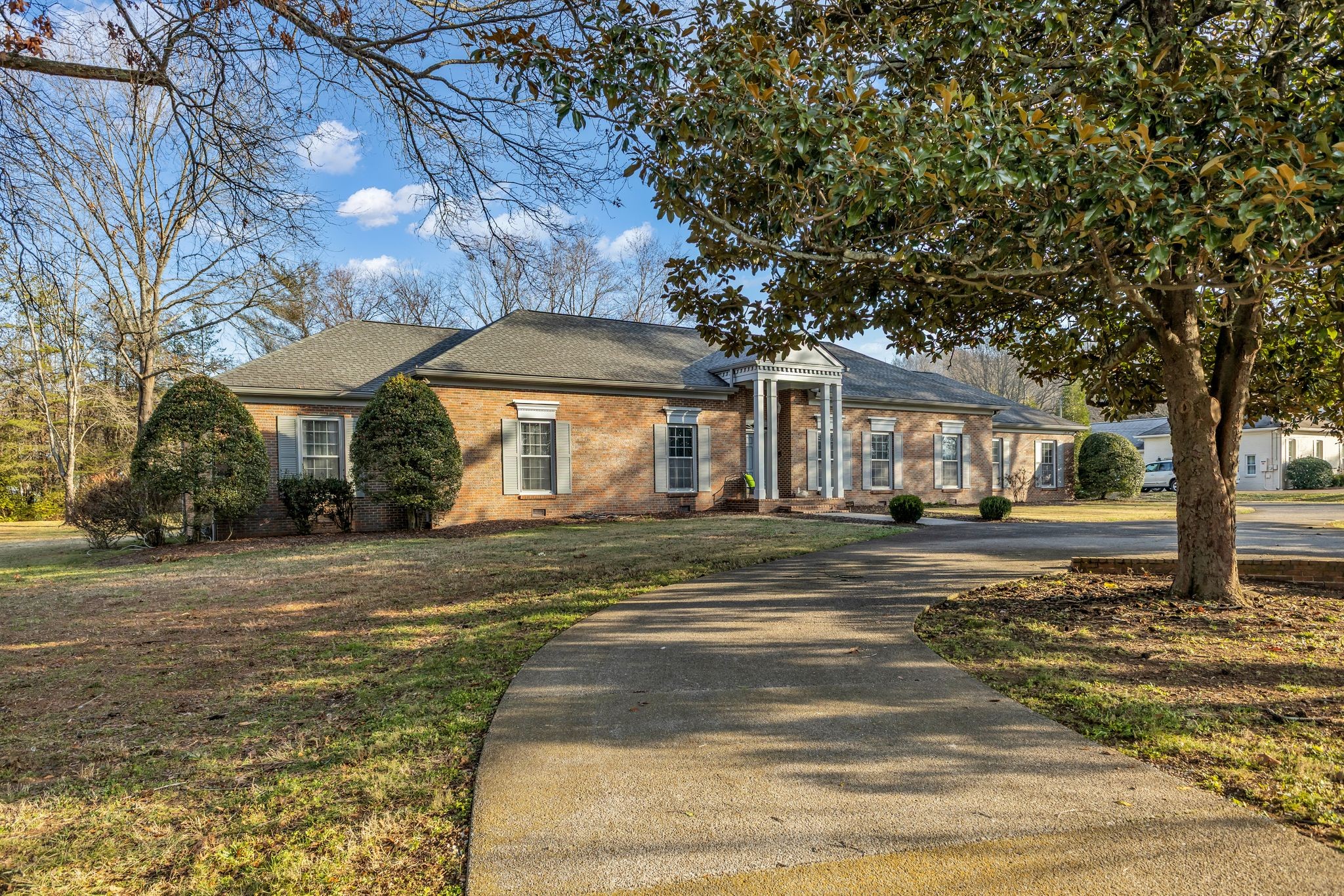 2418 McIntyre Court Franklin, TN 37069 - Photo 4 of 55