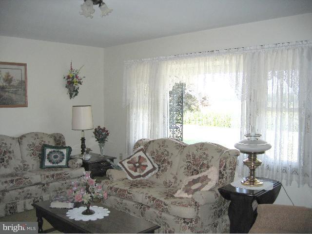 2336 Franklin Road Columbia, PA 17512 - Photo 5 of 9