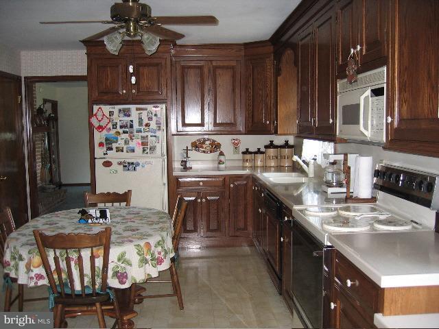 2336 Franklin Road Columbia, PA 17512 - Photo 8 of 9