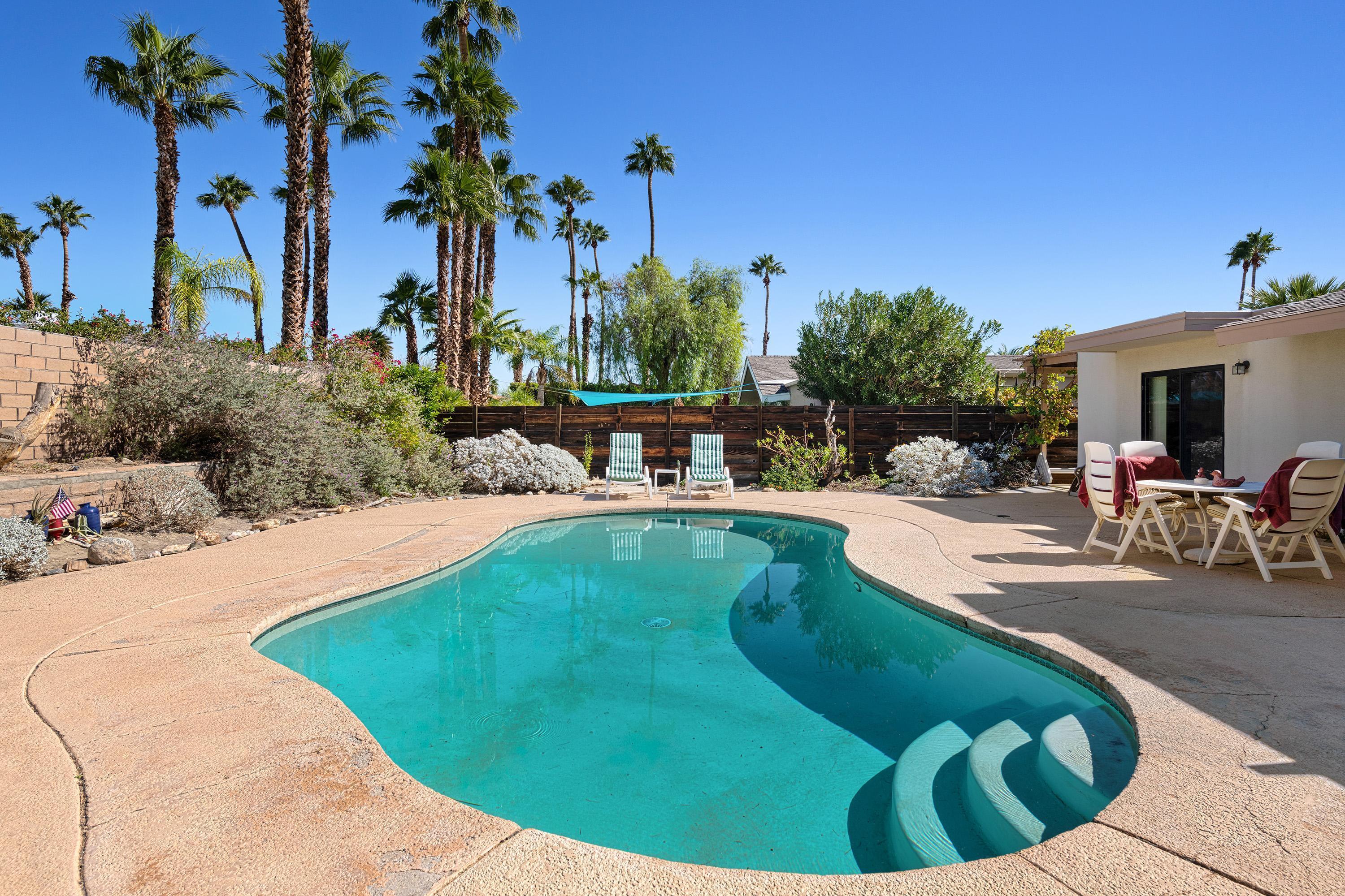 1370 East Gem Circle Palm Springs, CA 92262 - Photo 13 of 25 JC14