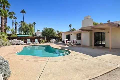 $625,000 | 1370 East Gem Circle, Palm Springs, CA 92262