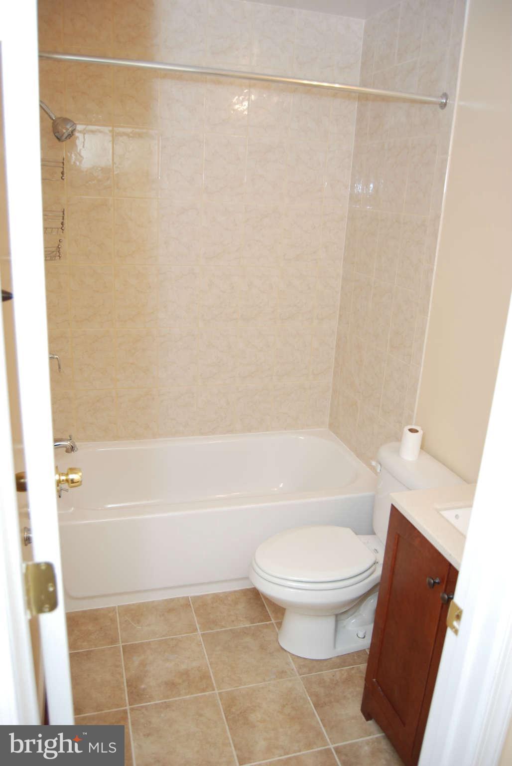 7710 Beechnut Road Capitol Heights, MD 20743 - Photo 8 of 30 Bath
