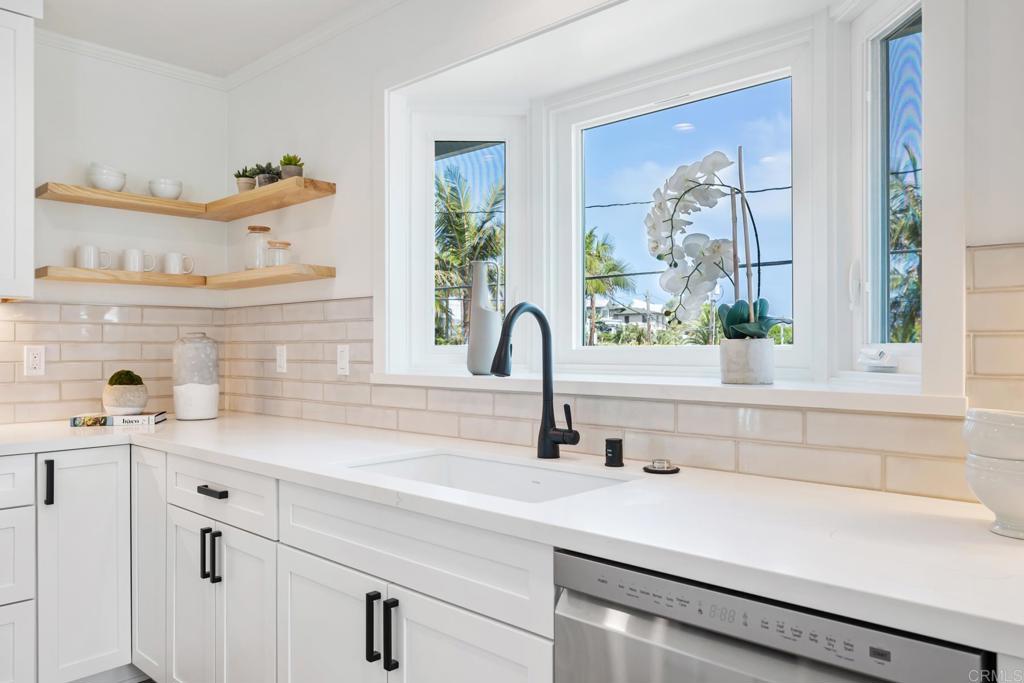 104 5th Street Encinitas, CA 92024 - Photo 14 of 48