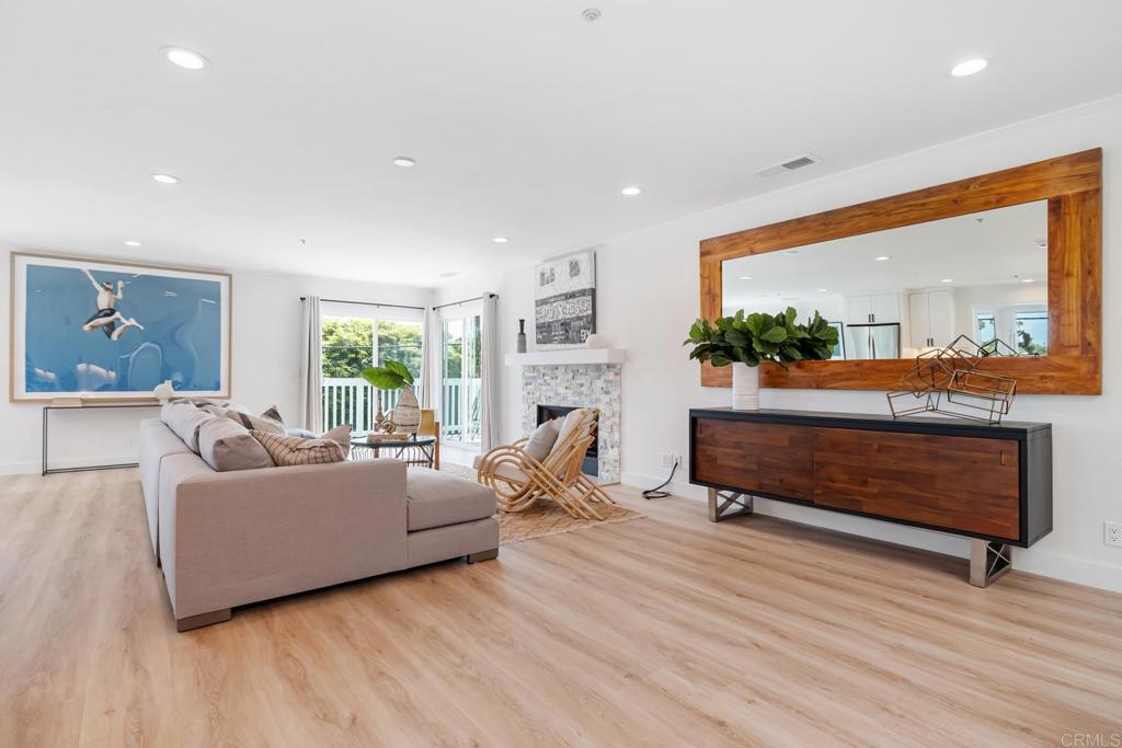 104 5th Street Encinitas, CA 92024 - Photo 9 of 48