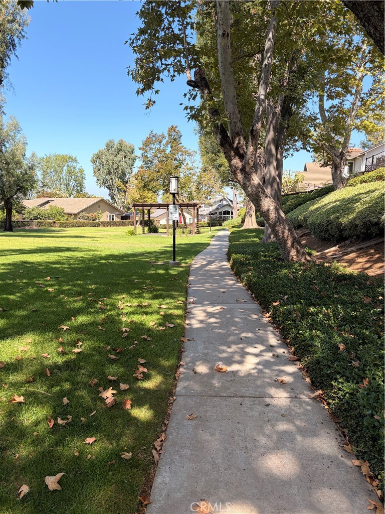 281 Trailview Circle Brea, CA 92821 - Photo 30 of 34 Green belt leading to pool