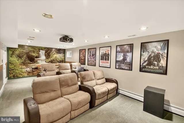 a view of a house with a big yard