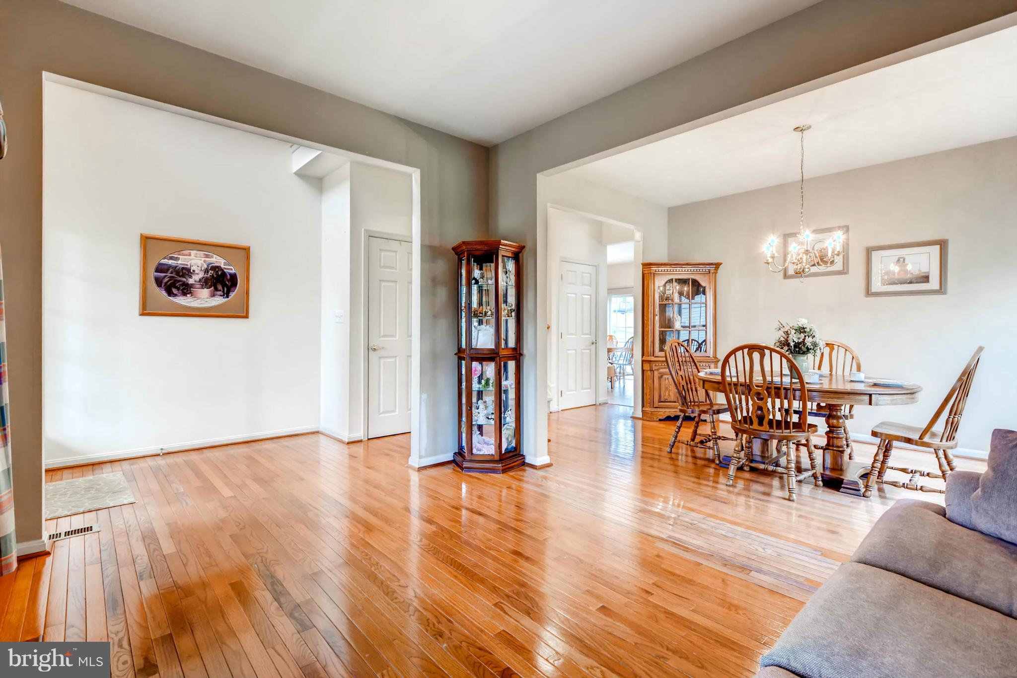 9899 Magledt Road Baltimore, MD 21234 - Photo 8 of 30 Interior (General)
