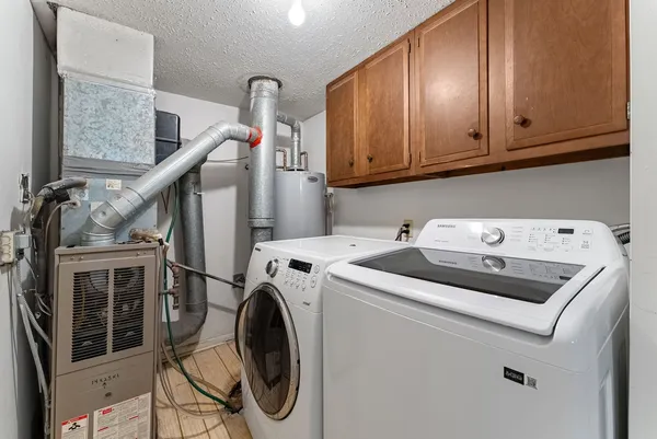 $194,900 | 4150 East 60th Street, Unit 608, Davenport, IA 52807
