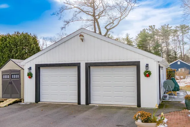 $565,000 | 136 Talbot Avenue, Rockland, ME 04841