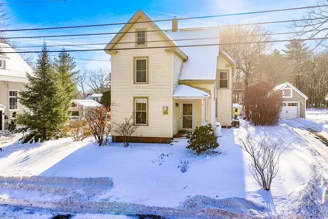 $565,000 | 136 Talbot Avenue, Rockland, ME 04841