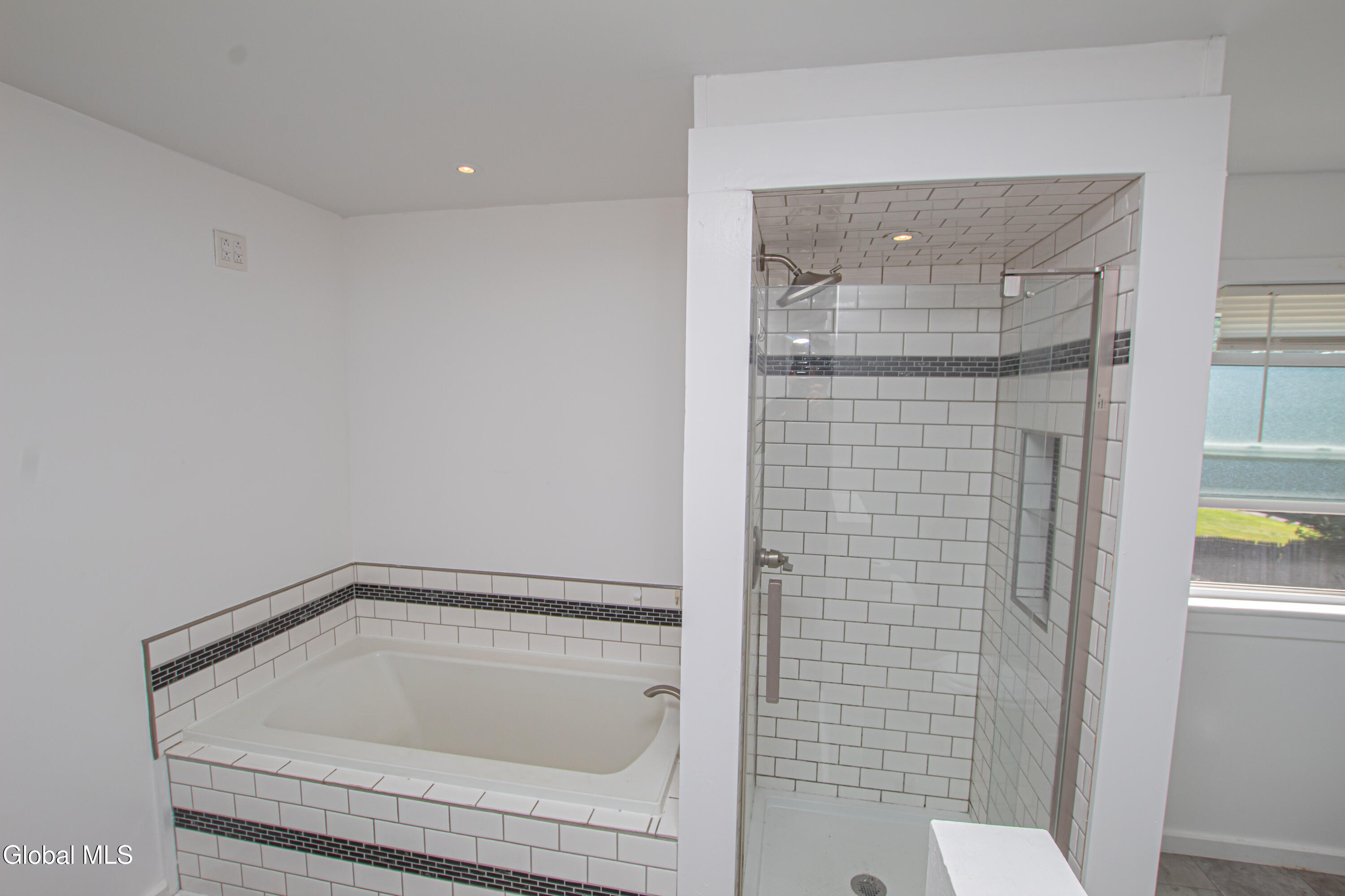 18 Newman Street Gloversville, NY 12078 - Photo 16 of 33 18 Newman St-10