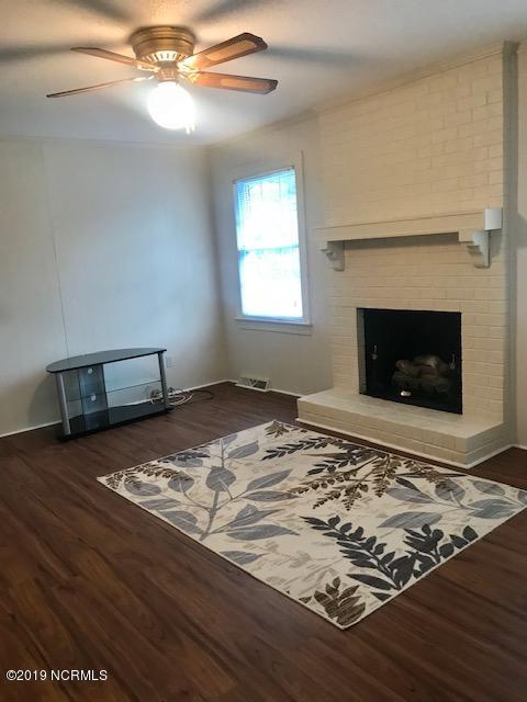 2851 Falling Creek Road Kinston, NC 28504 - Photo 3 of 17 2851 Falling Creek IMG_5831